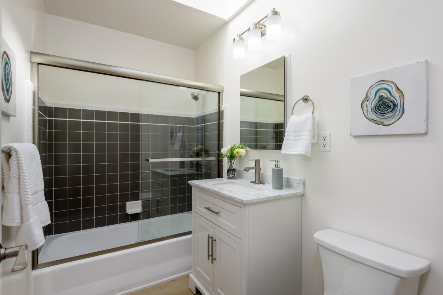 4 Royce Way Daly City, CA 94014 - Photo 15 of 25