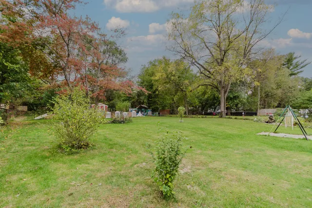 $179,900 | 1806 Pleasant Drive, Portage, MI 49002