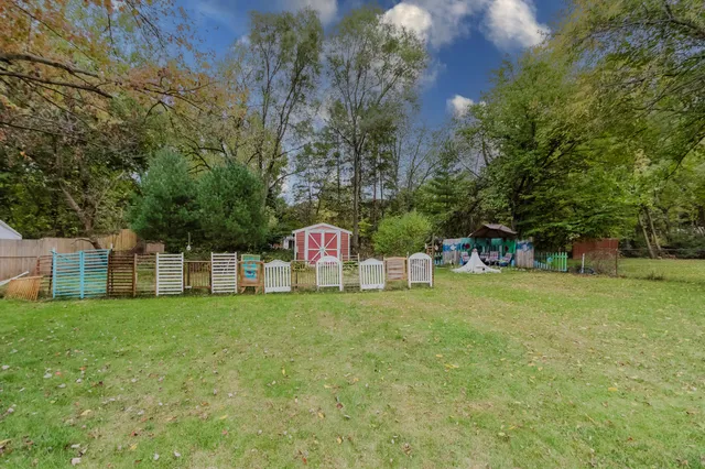 $179,900 | 1806 Pleasant Drive, Portage, MI 49002