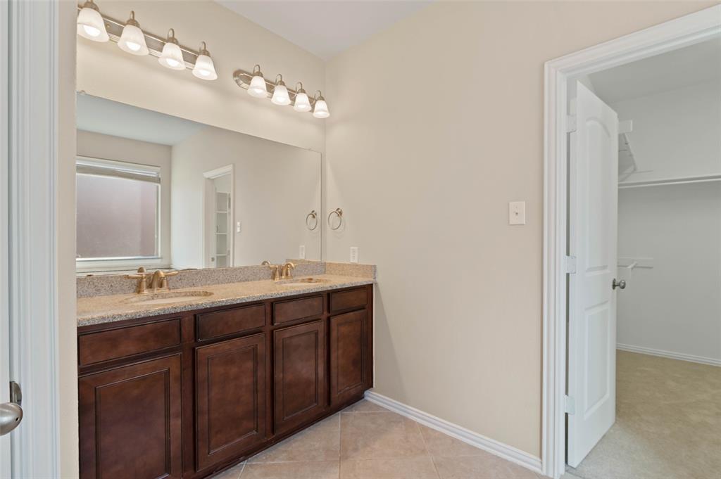 7509 Barrymore Road Denton, TX 76208 - Photo 19 of 40