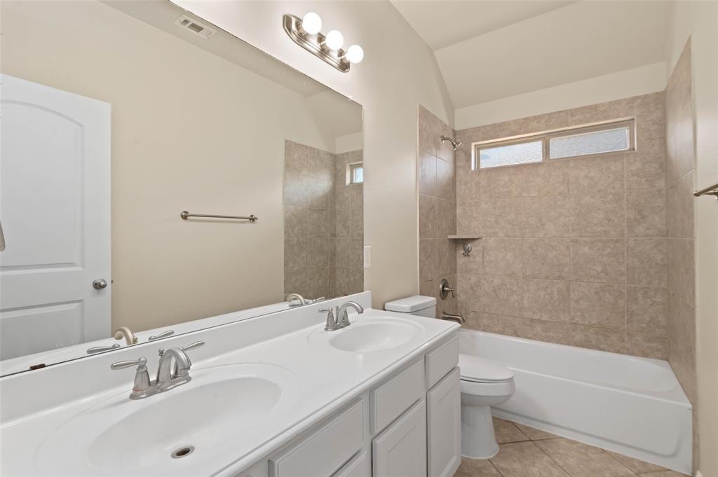 7509 Barrymore Road Denton, TX 76208 - Photo 29 of 40