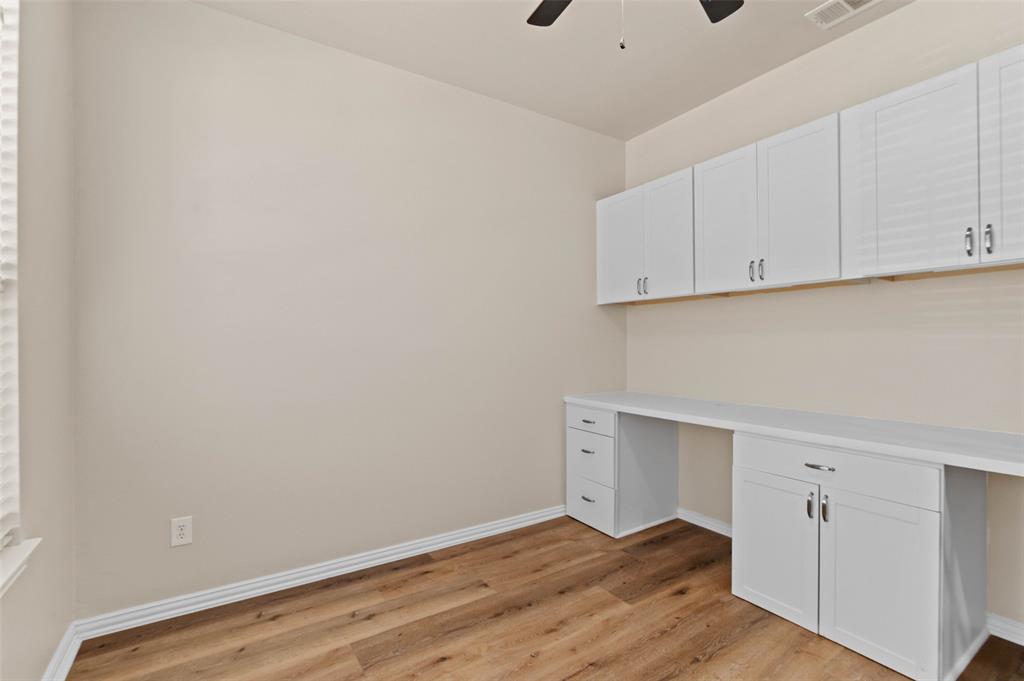 7509 Barrymore Road Denton, TX 76208 - Photo 7 of 40