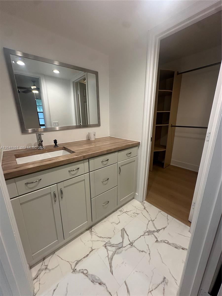 10425 Southwest 112th Avenue, Unit 215 Miami, FL 33176 - Photo 18 of 22