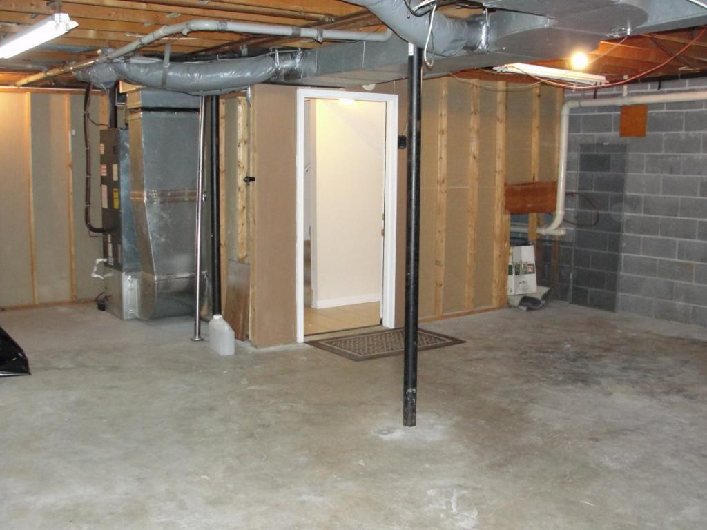 319 Edgefield Road Piney Flats, TN 37686 - Photo 23 of 30 Photo 23