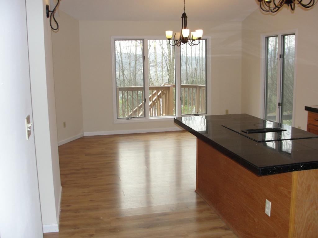 319 Edgefield Road Piney Flats, TN 37686 - Photo 10 of 30 Photo 10