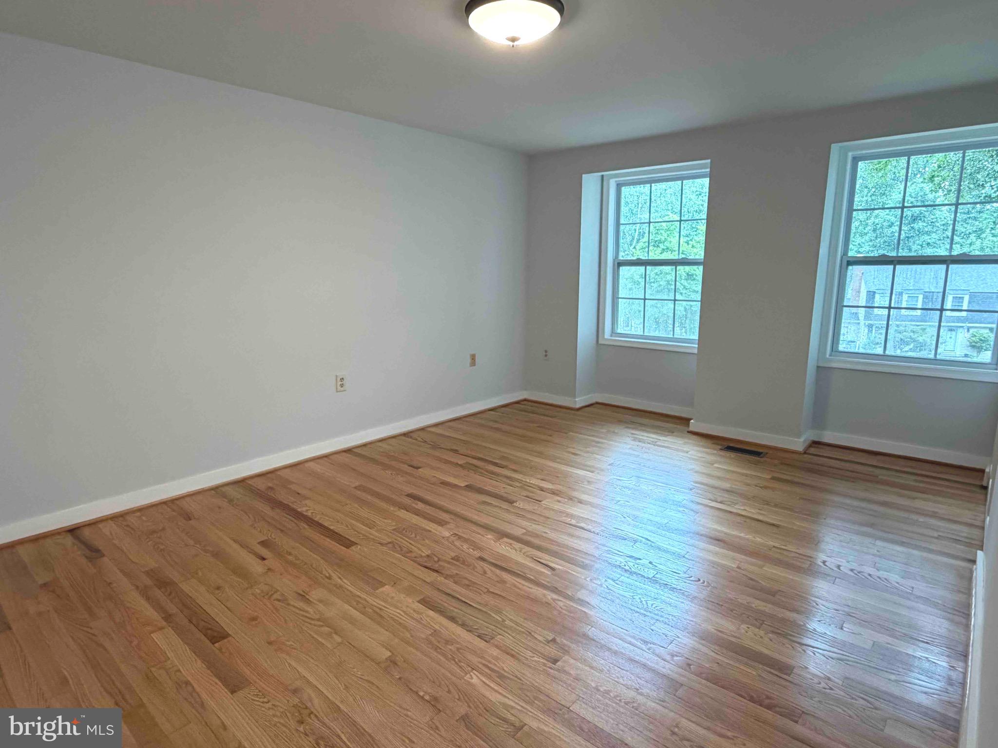 2283 Dosinia Court Reston, VA 20191 - Photo 20 of 27 Bedroom 3