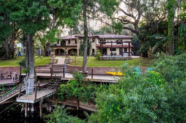 $7,500 | 12103 Brightwater Boulevard, Temple Terrace, FL 33617
