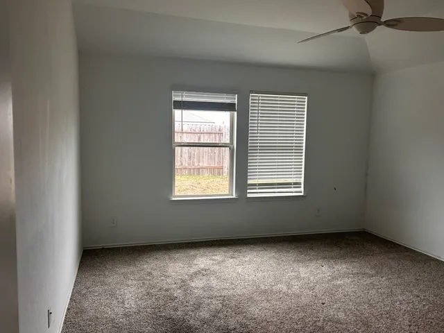 $200,000 | 14683 Cyn Pnes Lane, New Caney, TX 77357