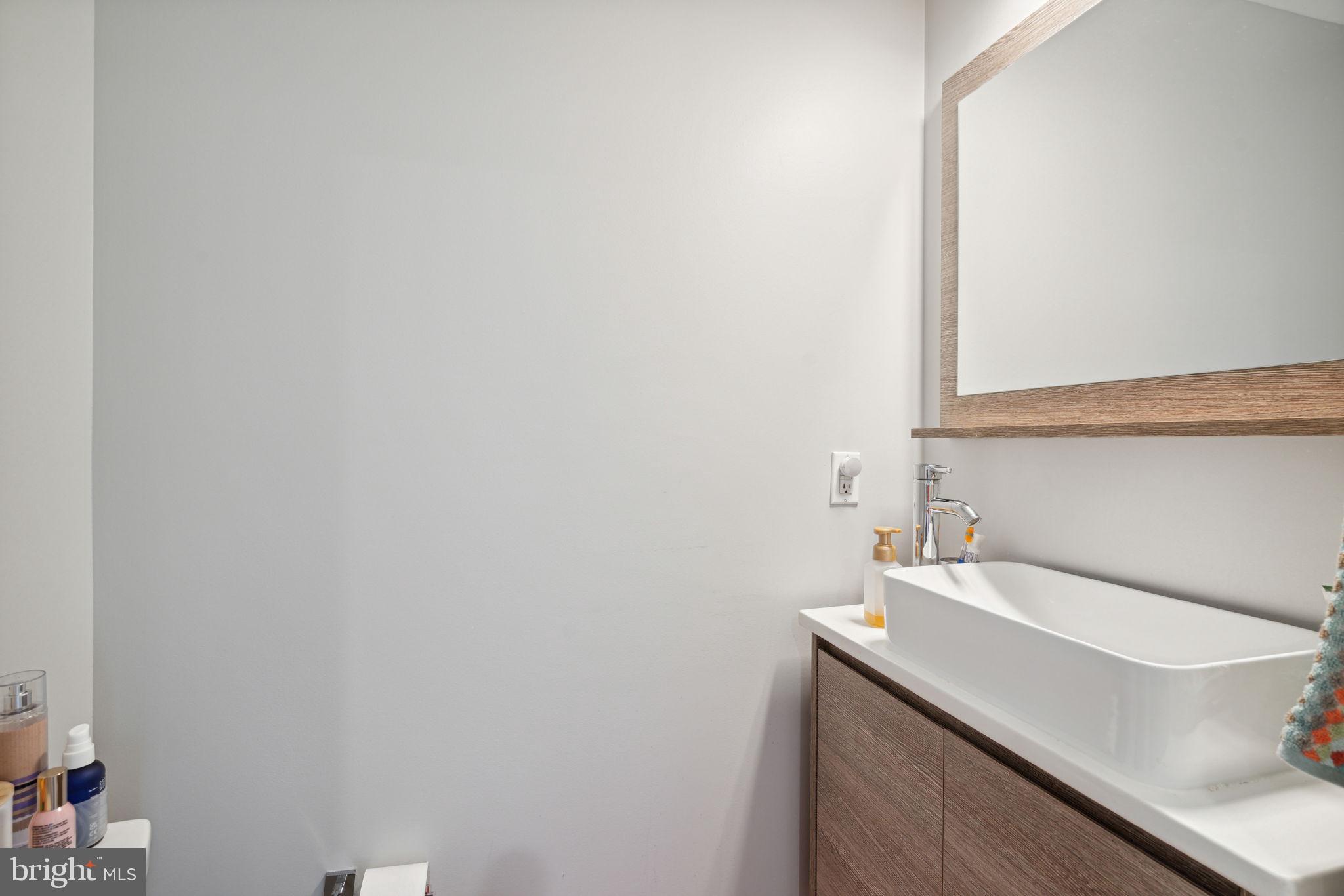 1822 Federal Street, Unit B Philadelphia, PA 19146 - Photo 15 of 25