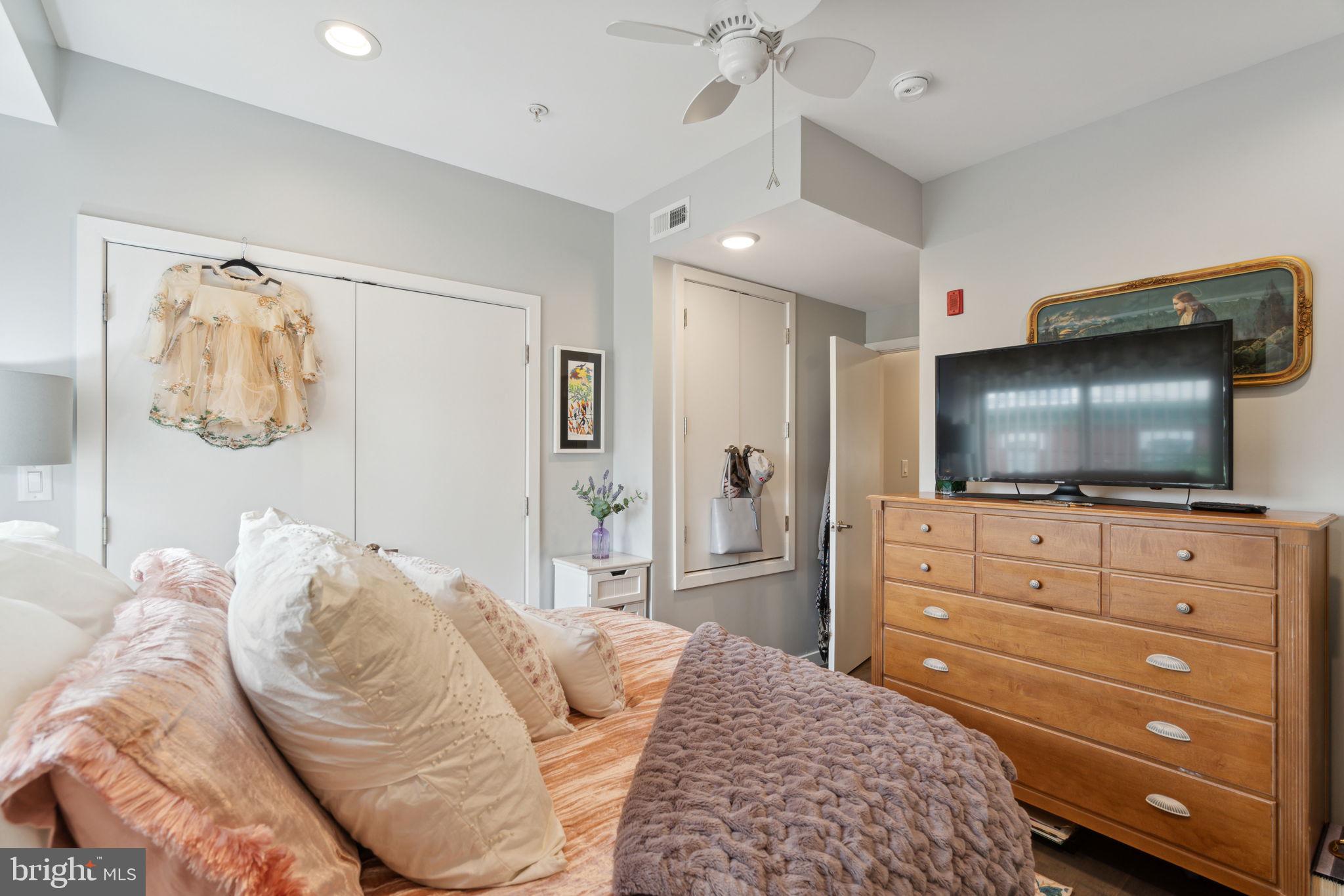1822 Federal Street, Unit B Philadelphia, PA 19146 - Photo 7 of 25