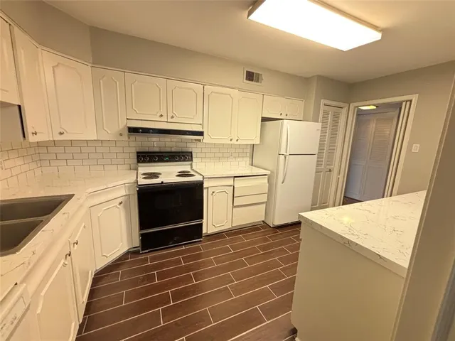 $1,600 | 3730 Fairfield Avenue, Unit 165A, Shreveport, LA 71104