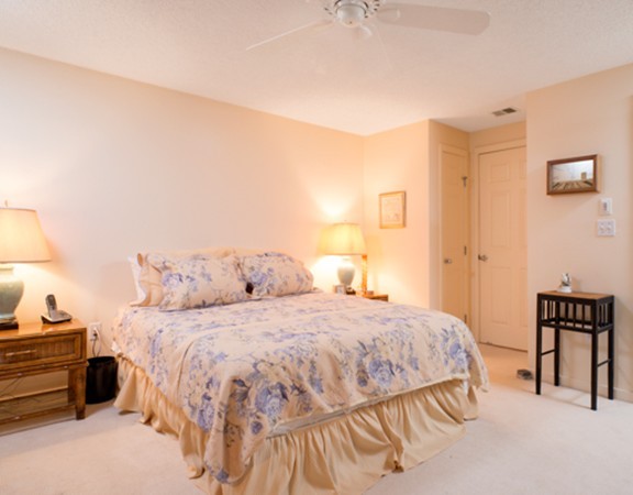 1175 Chestnut Street, Unit 13 Newton, MA 02464 - Photo 14 of 23