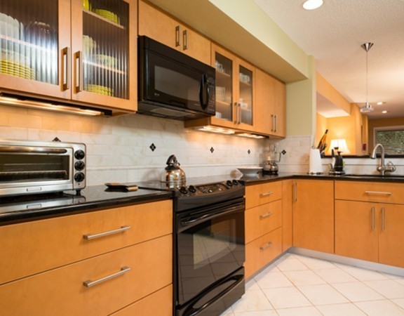1175 Chestnut Street, Unit 13 Newton, MA 02464 - Photo 9 of 23