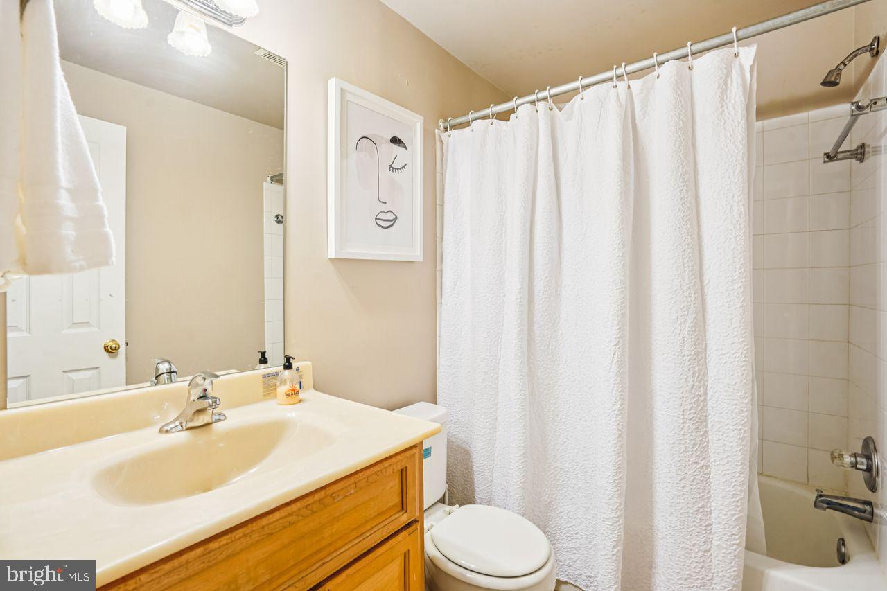 6418 Sligo Mill Road Takoma Park, MD 20912 - Photo 29 of 40 In-law suite full bathroom