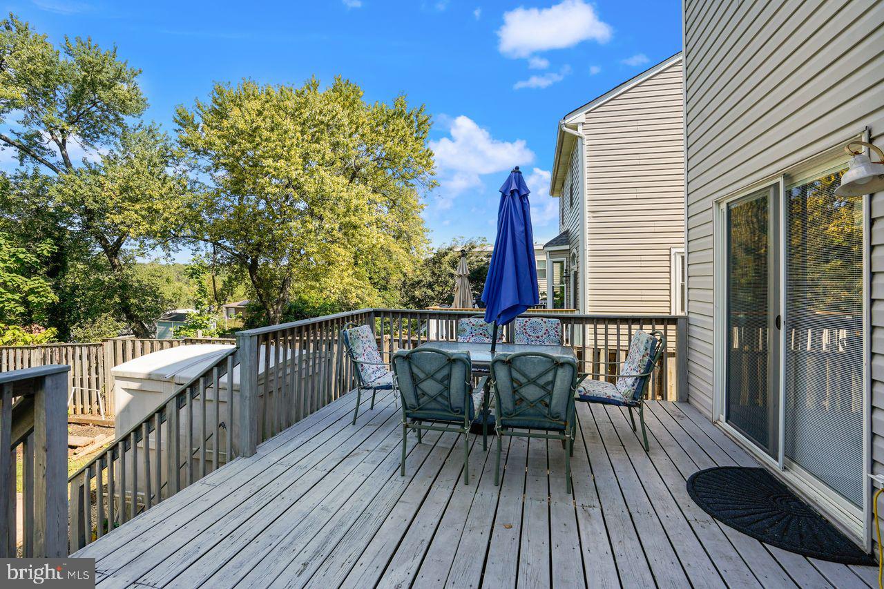 6418 Sligo Mill Road Takoma Park, MD 20912 - Photo 35 of 40 Rear deck