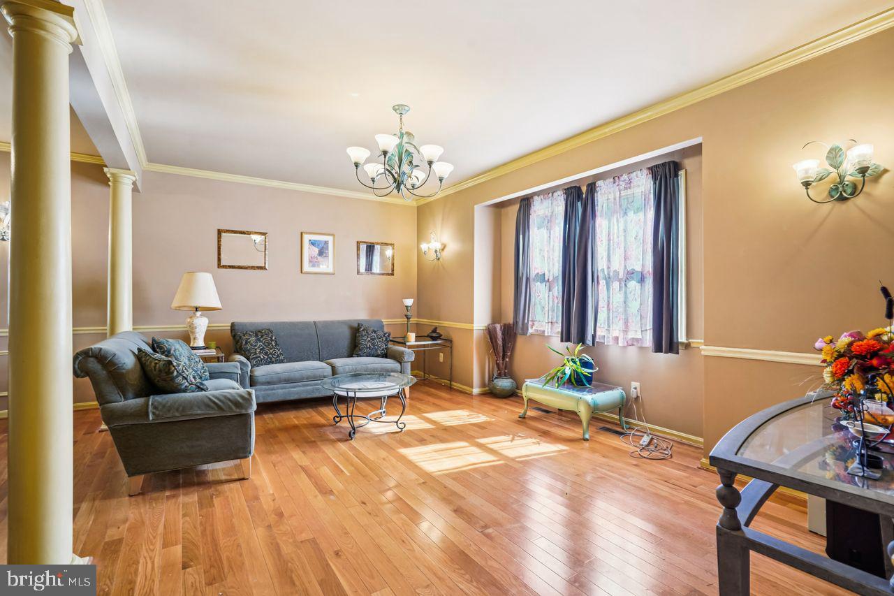 6418 Sligo Mill Road Takoma Park, MD 20912 - Photo 6 of 40 Living room view from front hallway