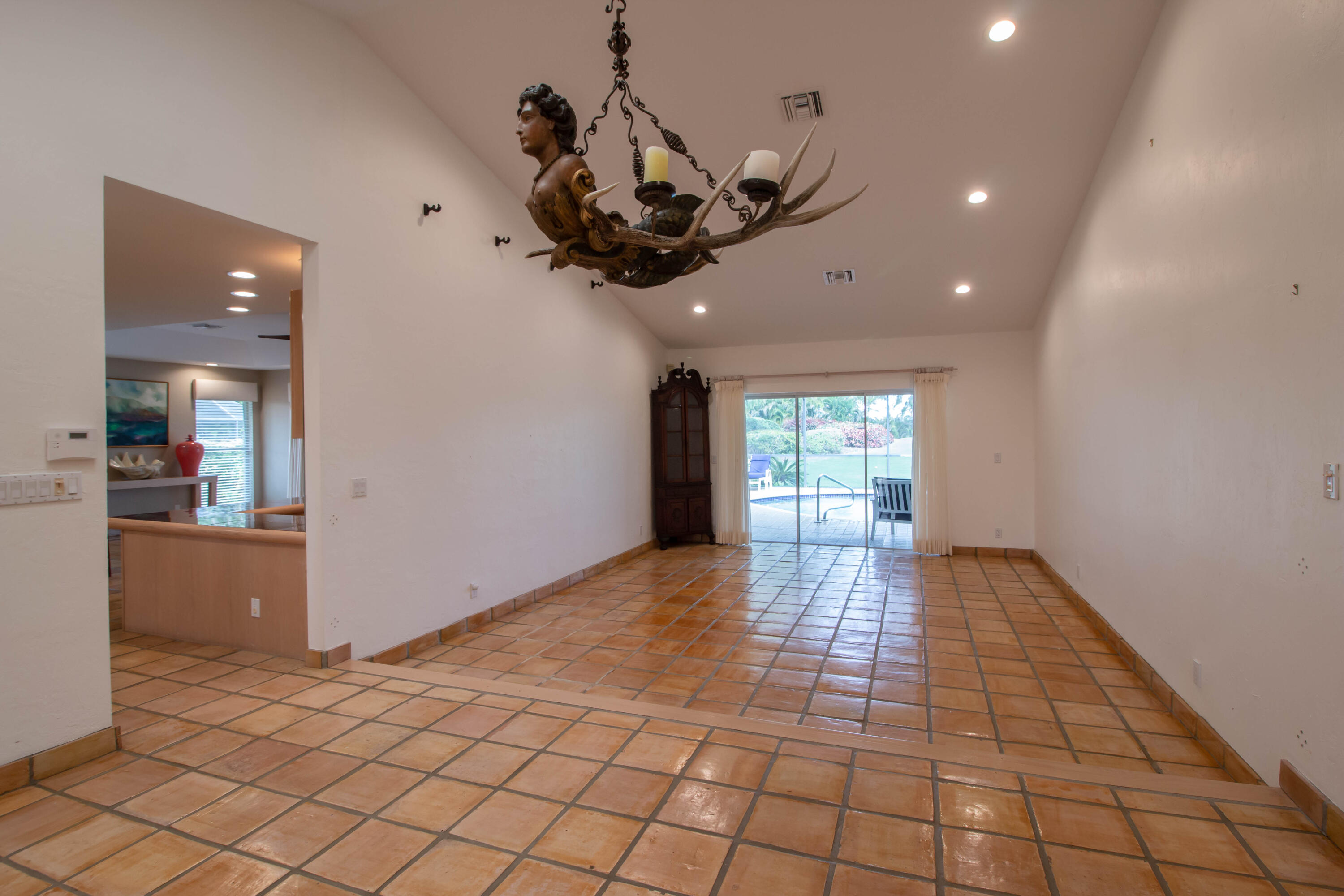 10394 Stonebridge Boulevard Boca Raton, FL 33498 - Photo 4 of 31 IMG_8942