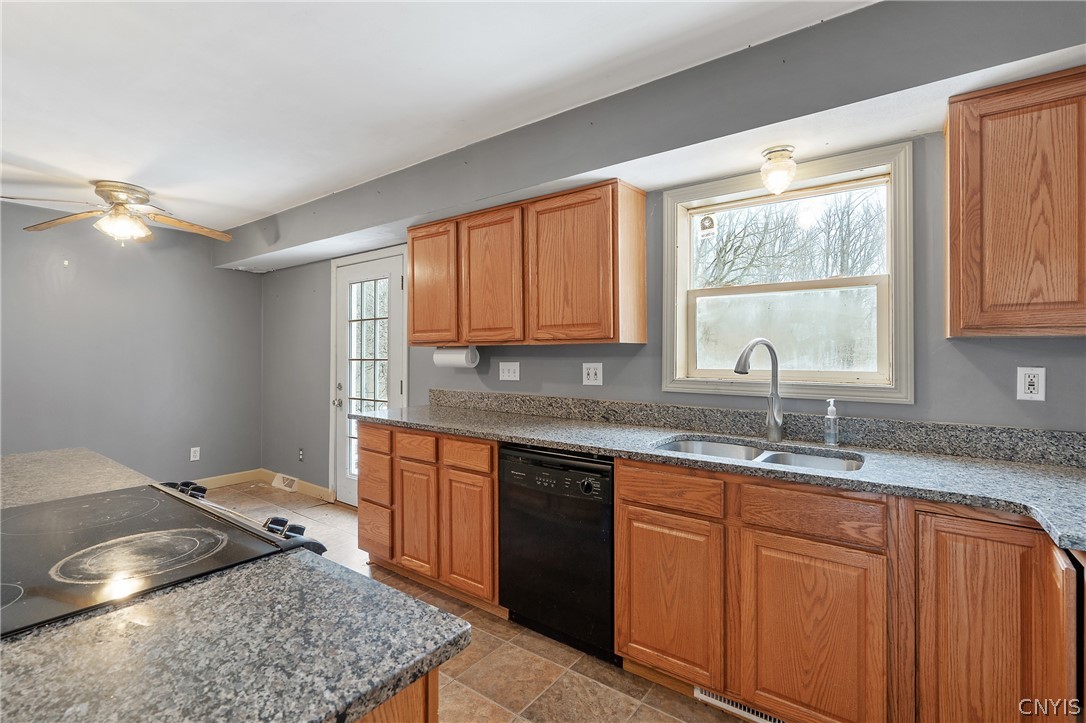 404 County Rte 35 Palermo, NY 13069 - Photo 16 of 31