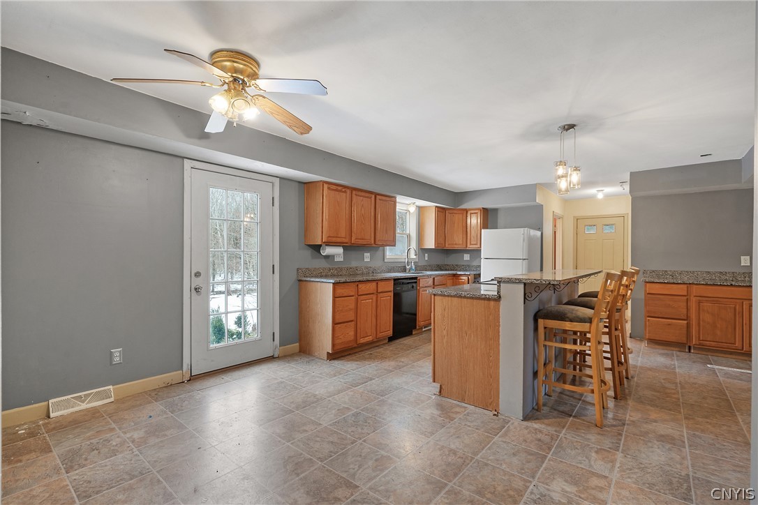 404 County Rte 35 Palermo, NY 13069 - Photo 8 of 31