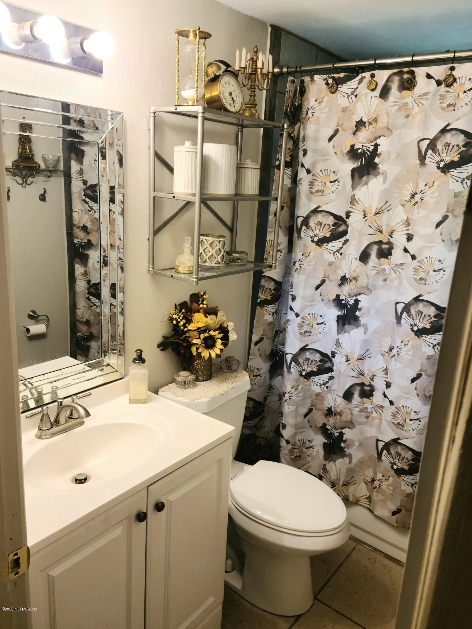738 Alton Road Starke, FL 32091 - Photo 17 of 41 Bathroom (3)