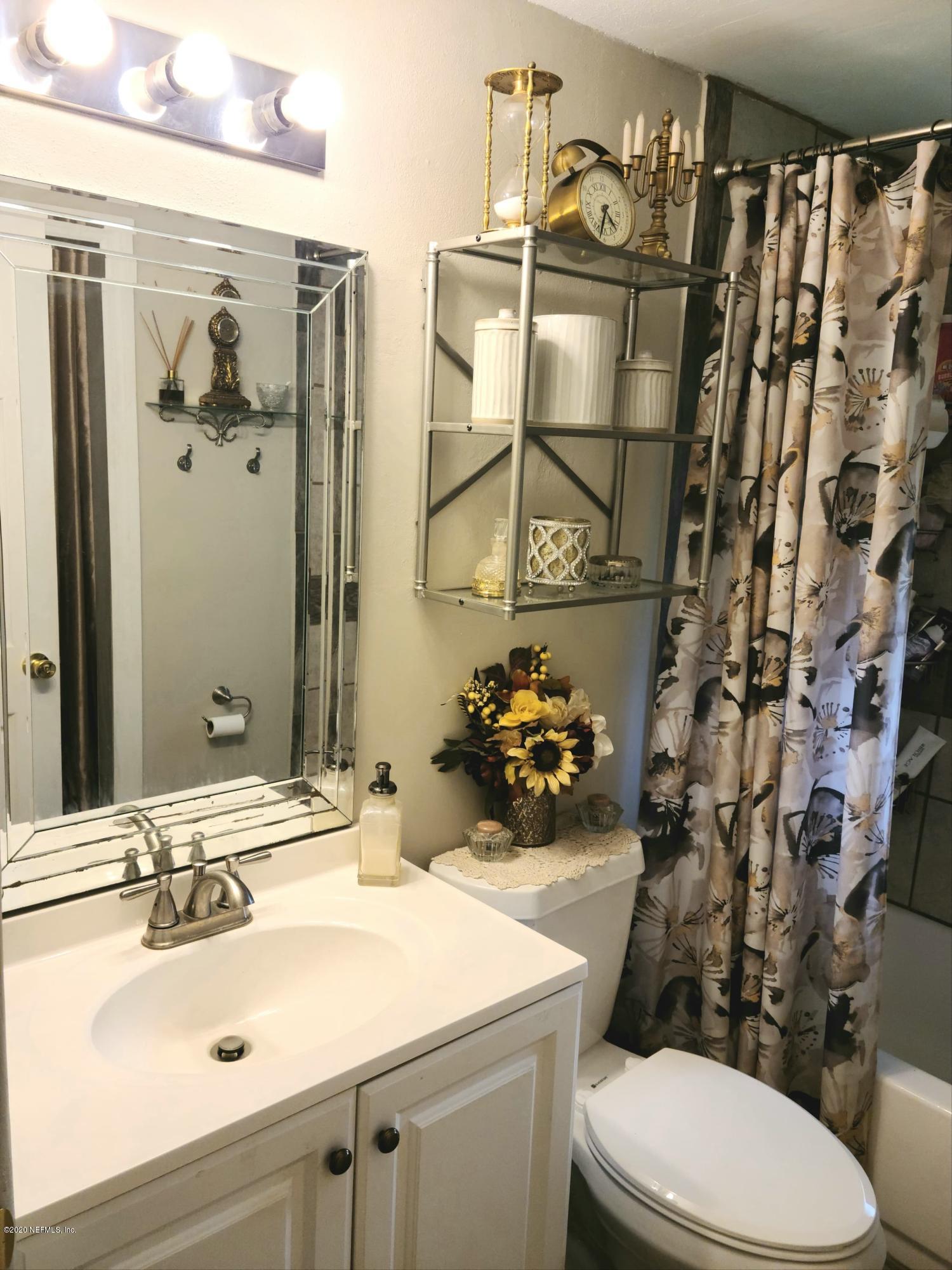 738 Alton Road Starke, FL 32091 - Photo 18 of 41 Bathroom 3 (2)
