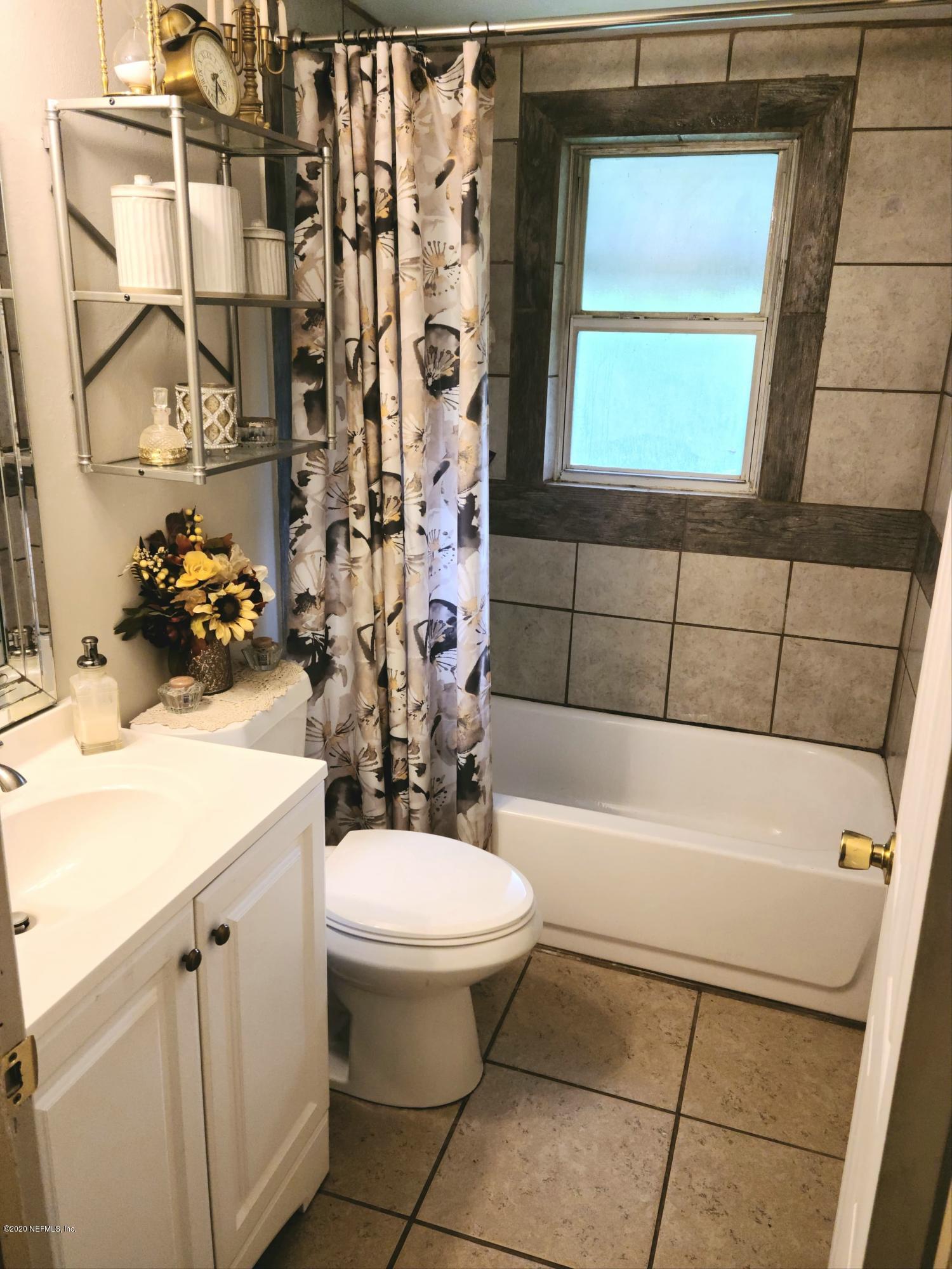 738 Alton Road Starke, FL 32091 - Photo 19 of 41 Bathroom