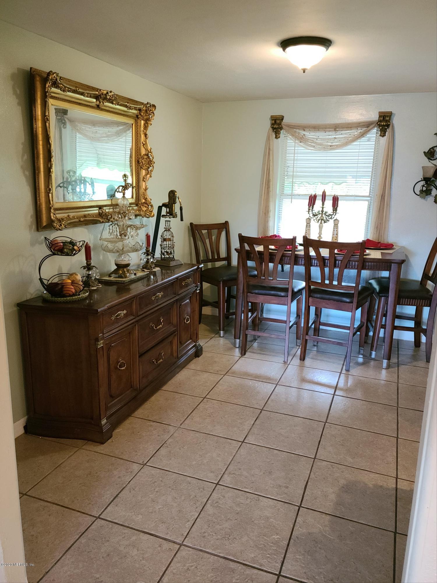 738 Alton Road Starke, FL 32091 - Photo 7 of 41 Dining room