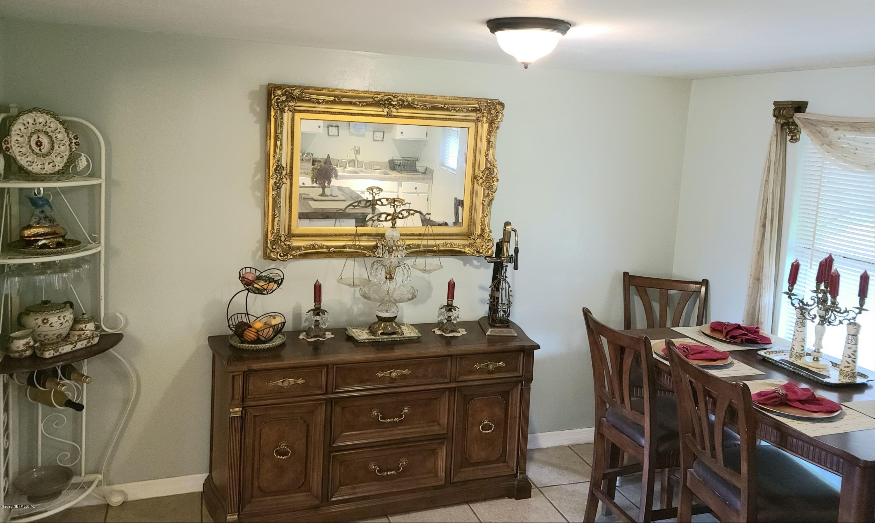 738 Alton Road Starke, FL 32091 - Photo 8 of 41 Diningroom