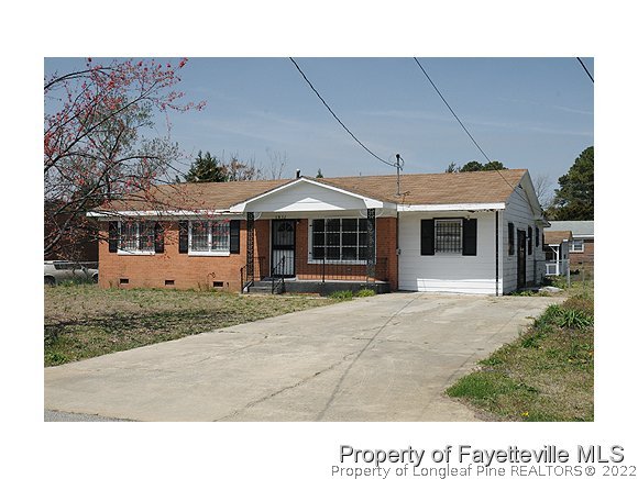 1032 Kingsley Road Fayetteville, NC 28314 - Photo 1 of 10 Gallery Image 1
