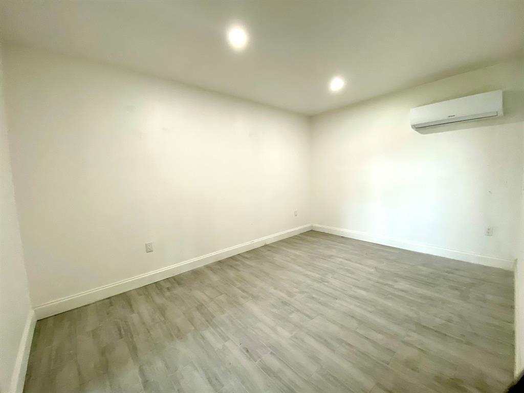 14131 Northwest 3rd Avenue, Unit D Miami, FL 33168 - Photo 5 of 8 a view of an empty room