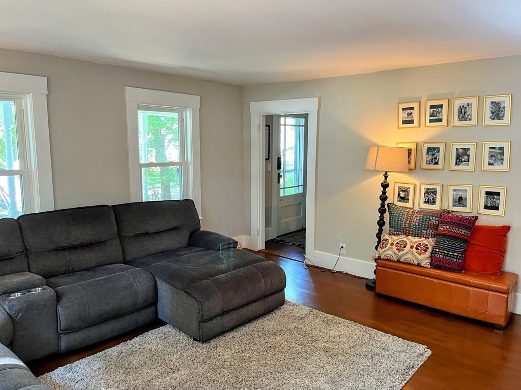 13 Forest Street Reading, MA 01867 - Photo 12 of 20 Gallery Image 12