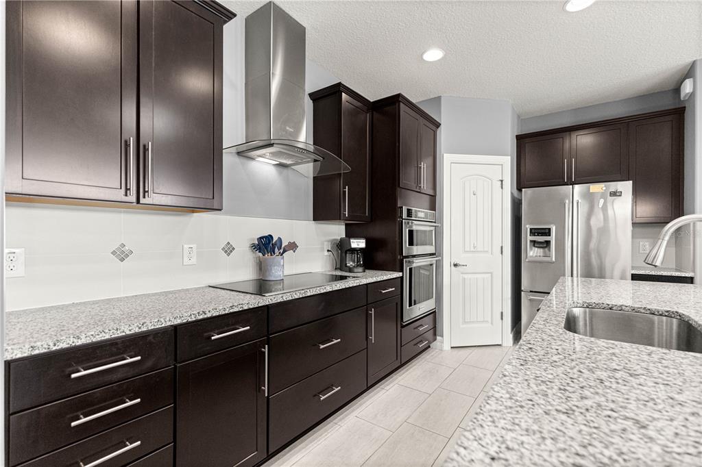 9331 Southwest 70th Loop Ocala, FL 34481 - Photo 10 of 46