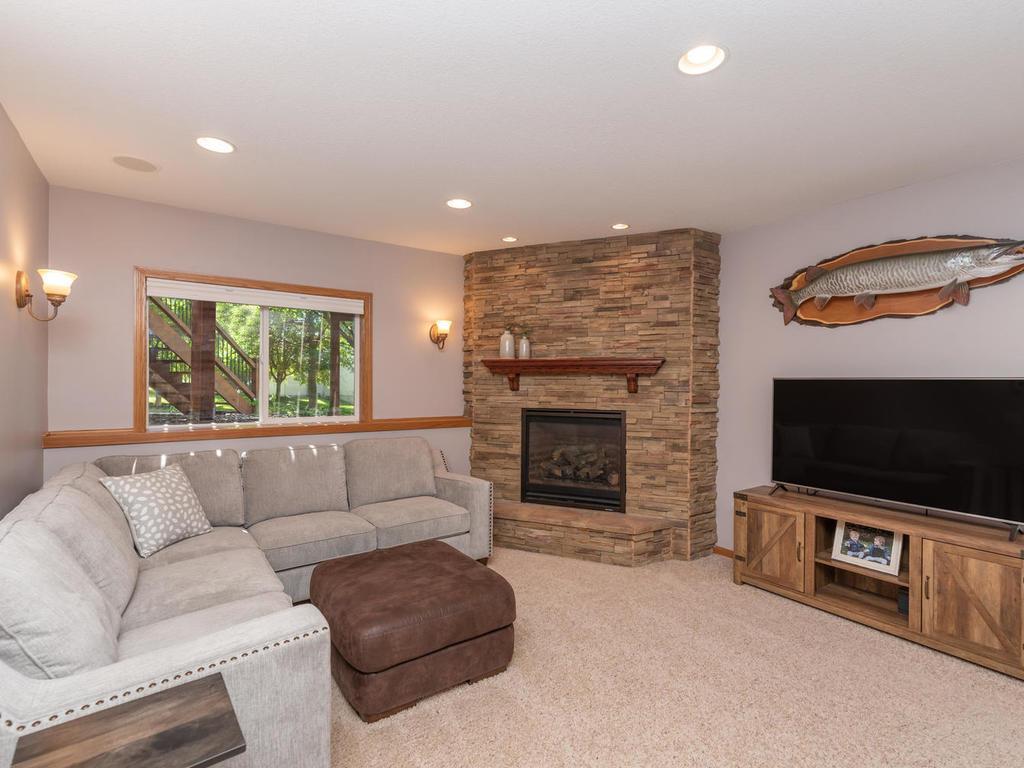 1941 Clearwater Road Waconia, MN 55387 - Photo 25 of 37 Gallery Image 25