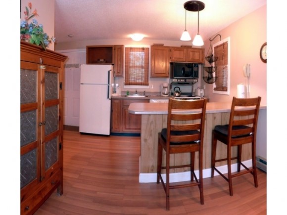 118 Weirs Road, Unit 208 Gilford, NH 03249 - Photo 5 of 20