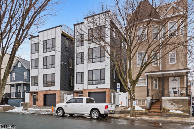 37 South 7th Street, Unit 3 Newark, NJ 07107 - Photo 39 of 40