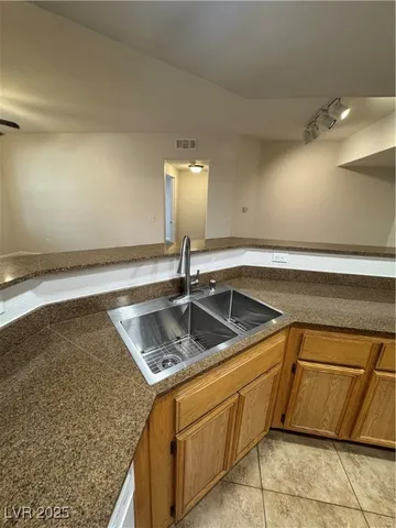 $1,400 | 10550 West Alexander Road, Unit 1150, Las Vegas, NV 89129