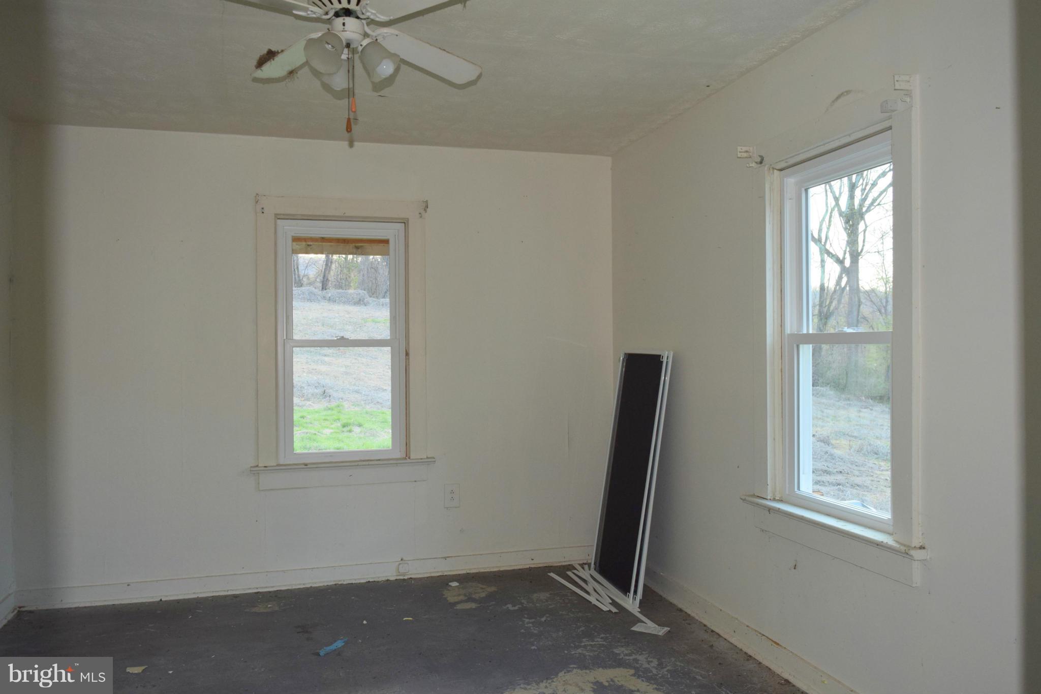 210 Pomeroy Road Front Royal, VA 22630 - Photo 23 of 30 Interior (General)
