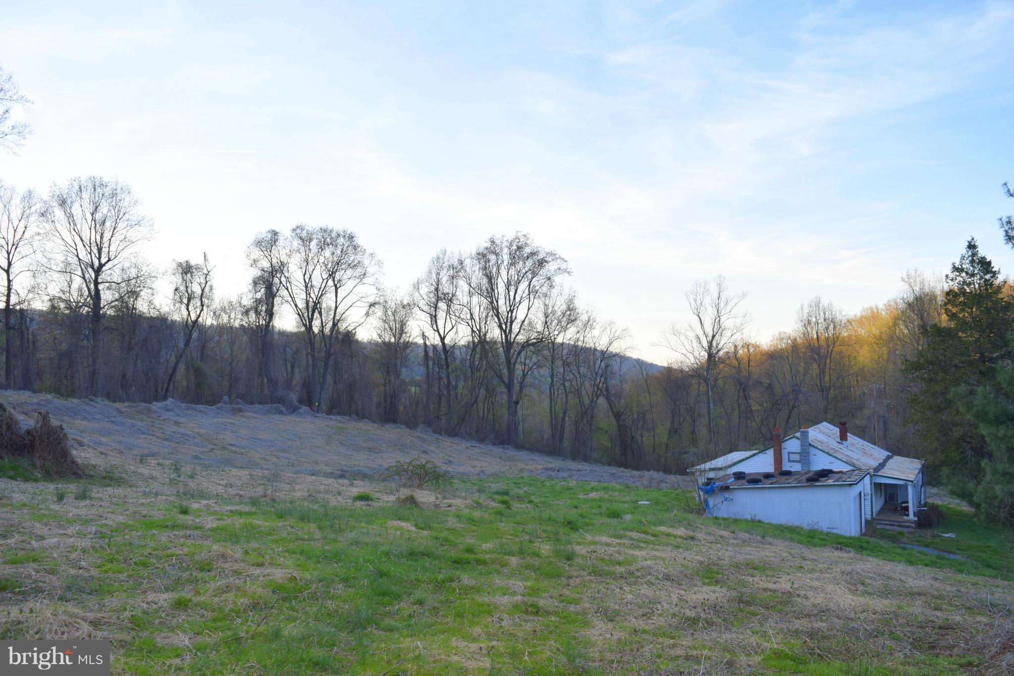 210 Pomeroy Road Front Royal, VA 22630 - Photo 4 of 30 View