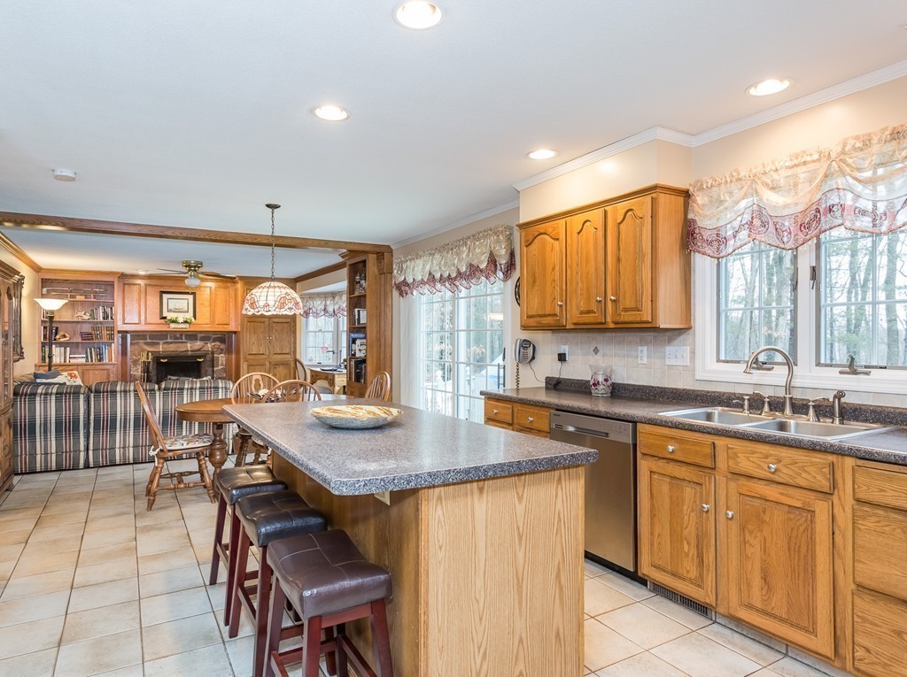 14 Red Gap Road Wilbraham, MA 01095 - Photo 10 of 30 Gallery Image 10