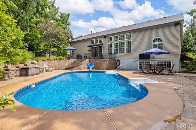 $617,500 | 95 Charbonier Bluffs Drive, Florissant, MO 63031