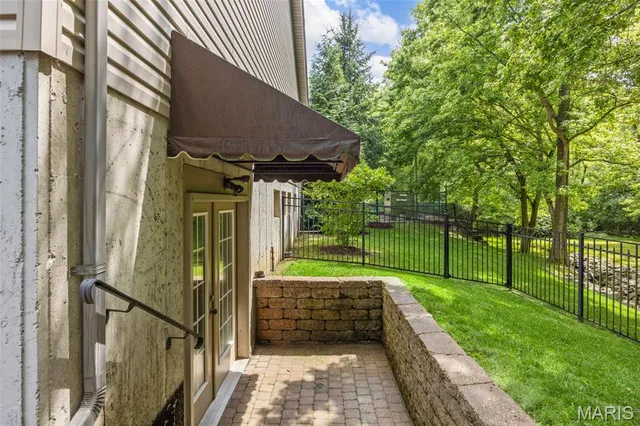 $617,500 | 95 Charbonier Bluffs Drive, Florissant, MO 63031