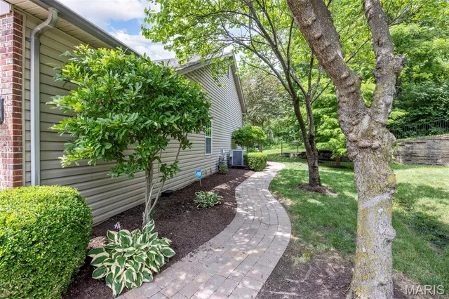 $617,500 | 95 Charbonier Bluffs Drive, Florissant, MO 63031