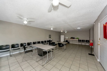 500 East Loop 820, Unit 511 Fort Worth, TX 76112 - Photo 8 of 11 Free app and admin for a look and lease