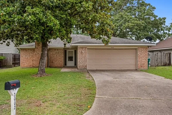 $1,650 | 2002 Derby Drive, Conroe, TX 77303