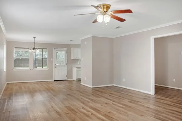 $1,650 | 2002 Derby Drive, Conroe, TX 77303