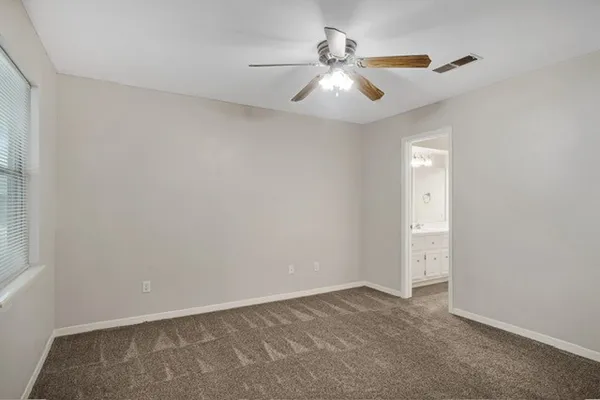 $1,650 | 2002 Derby Drive, Conroe, TX 77303