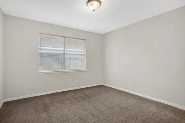 $1,650 | 2002 Derby Drive, Conroe, TX 77303