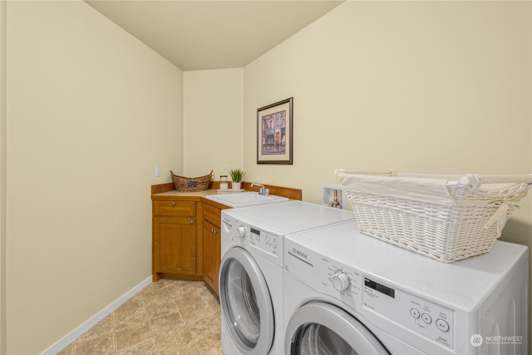 4205 221st Place Southeast Bothell, WA 98021 - Photo 29 of 32 a utility room with dryer and washer