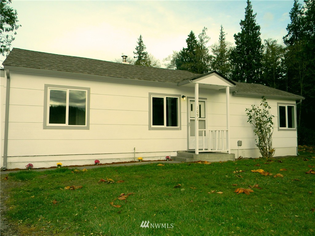 1091 4 Corners Road Port Hadlock, WA 98339 - Photo 10 of 12 Gallery Image 10