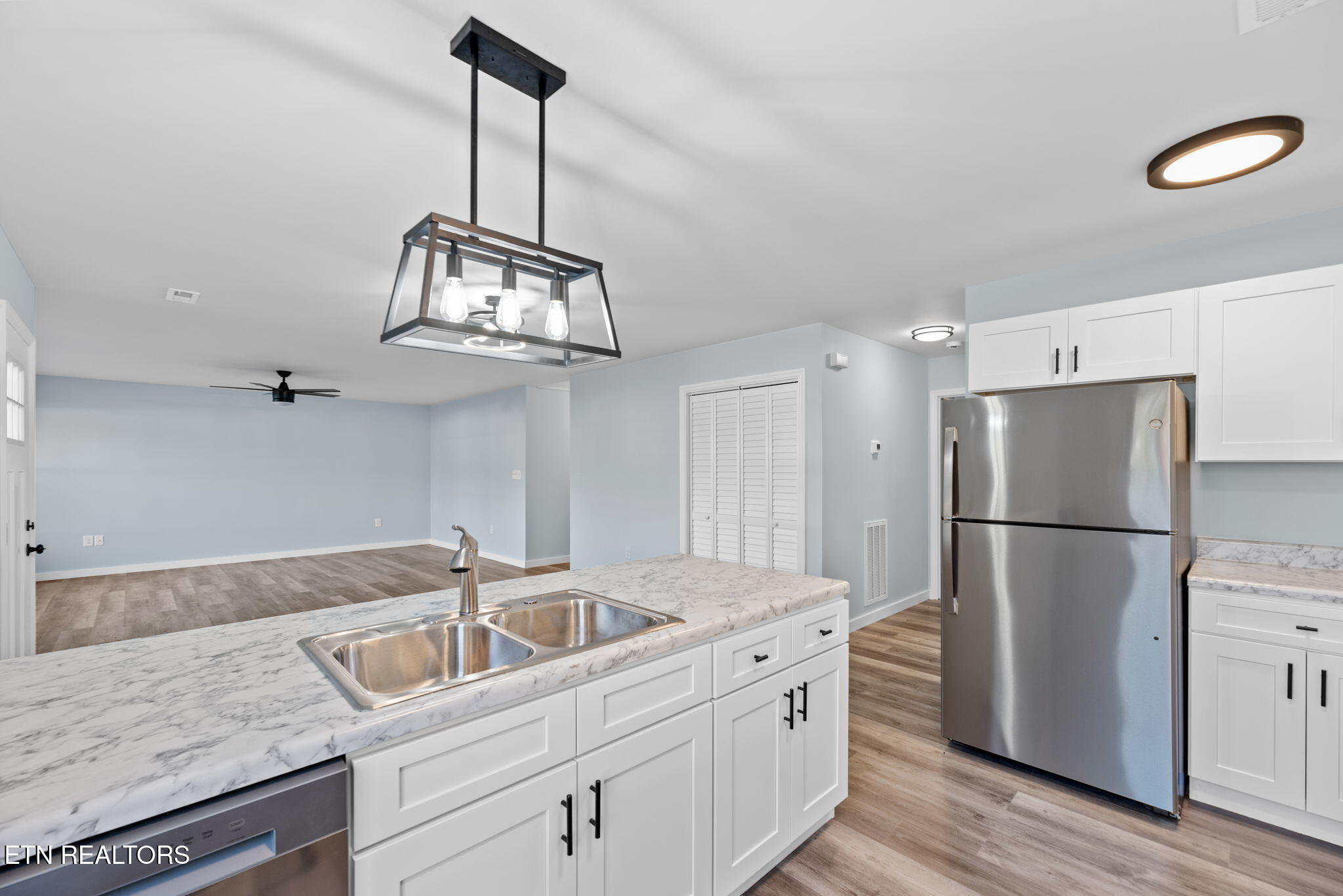 207 Butler Road Oak Ridge, TN 37830 - Photo 5 of 24 6-web-or-mls-Btlr207 (12)